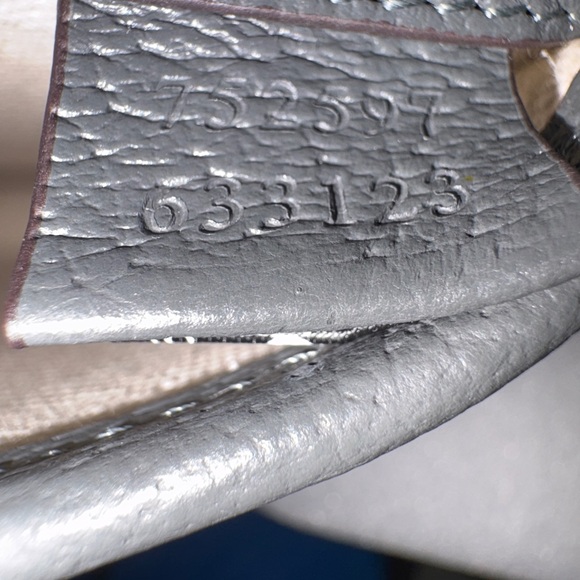 Gucci GG Supreme Small Belt Bag (Convertible Crossbody) - Picture 7 of 15